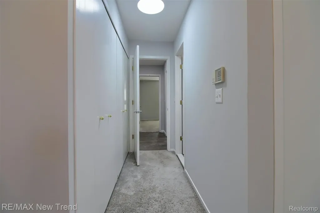 2191 Pleasant Drive Commerce Charter Township MI 48390