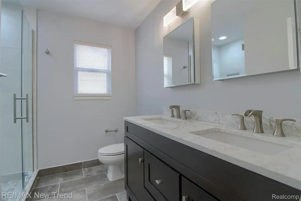 2191 Pleasant Drive Commerce Charter Township MI 48390