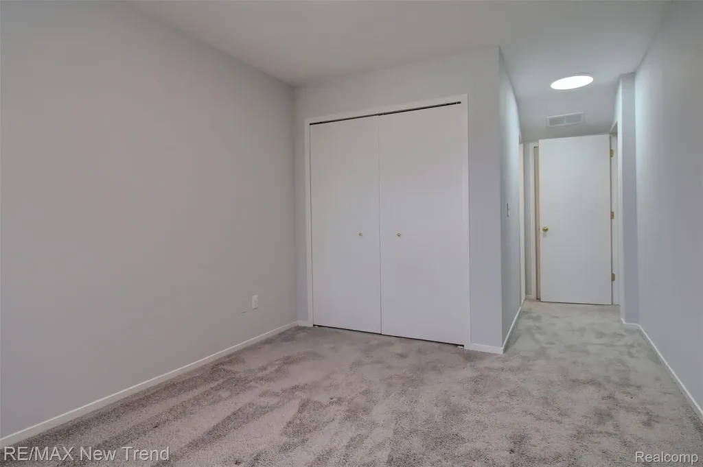 2191 Pleasant Drive Commerce Charter Township MI 48390