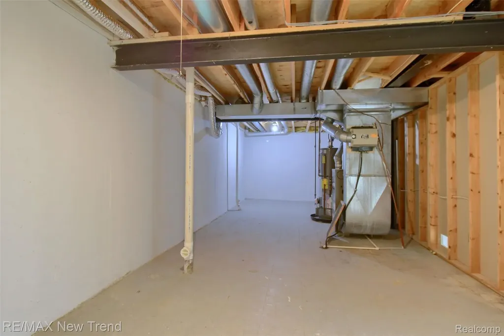 2191 Pleasant Drive Commerce Charter Township MI 48390