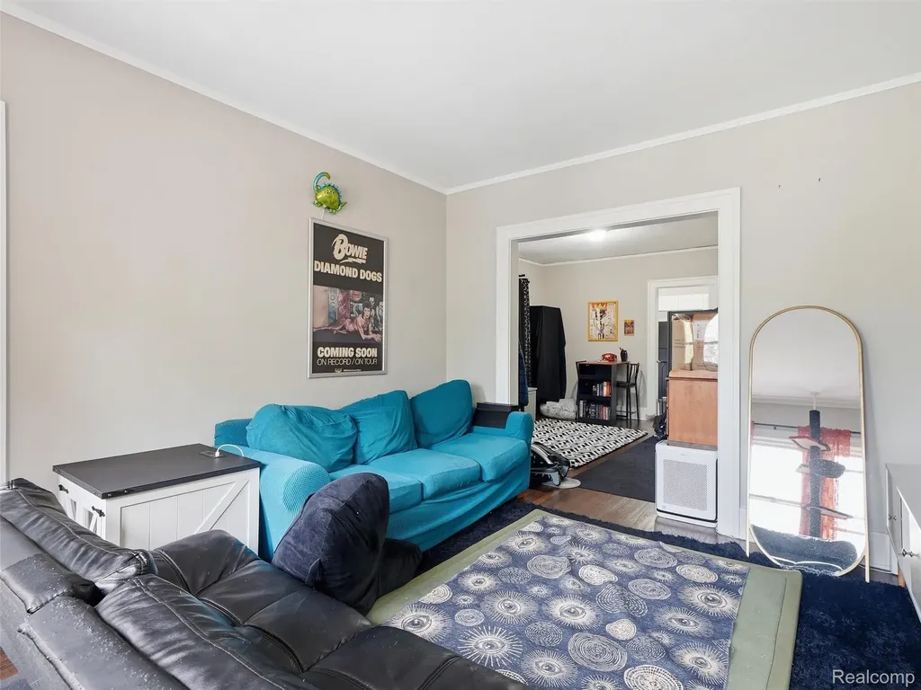 1123 Wayburn Street Grosse Pointe Park City MI 48230