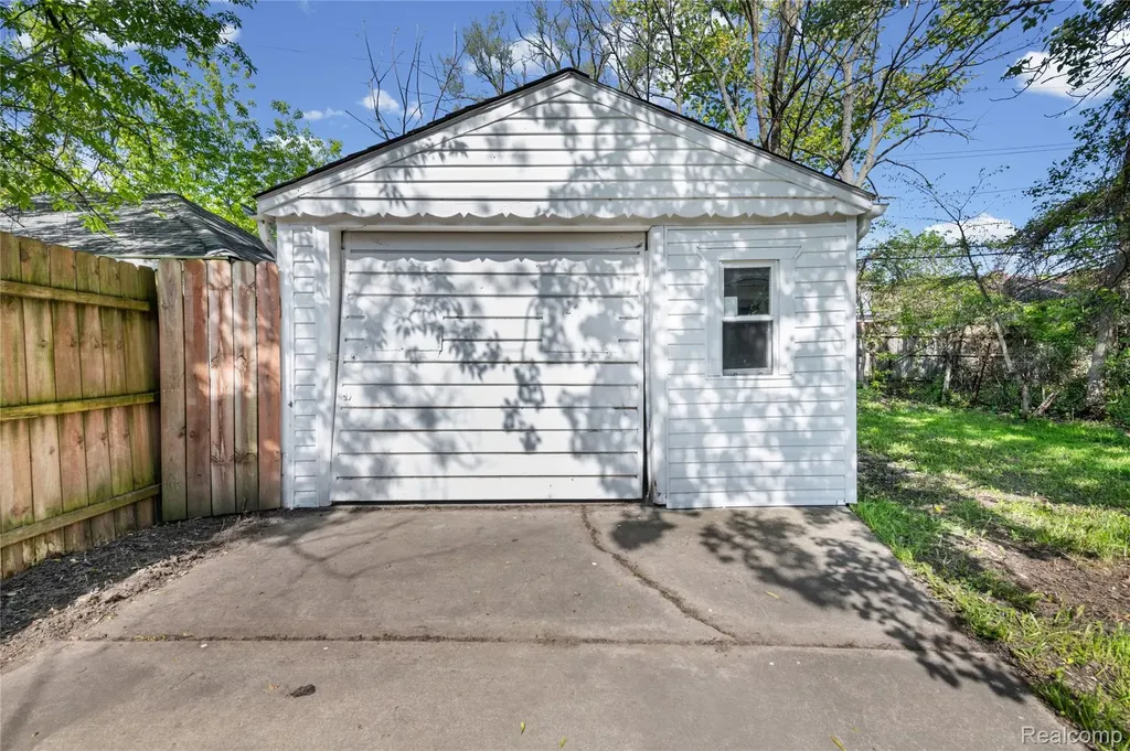14811 Prevost Street Detroit City MI 48227