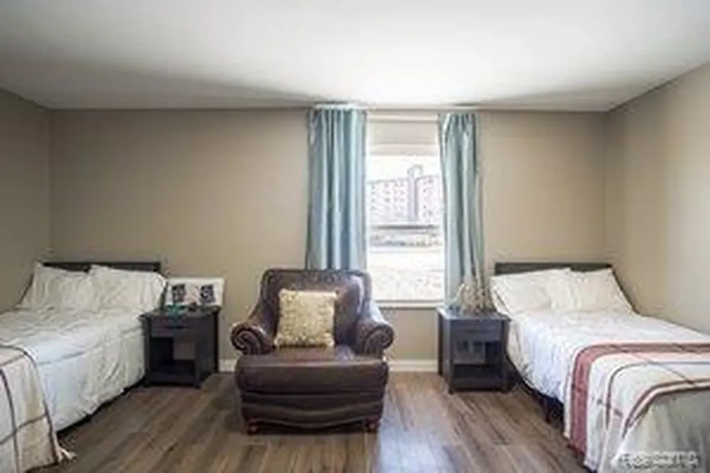25014 Trombley Street Harrison Charter Township MI 48045