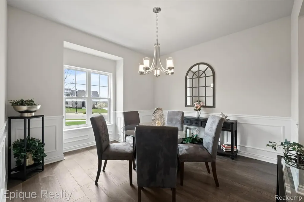 181 E Market Street Oxford Charter Township MI 48371