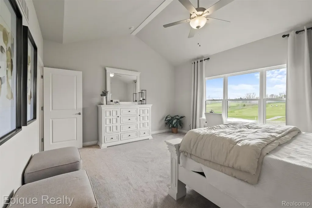 181 E Market Street Oxford Charter Township MI 48371