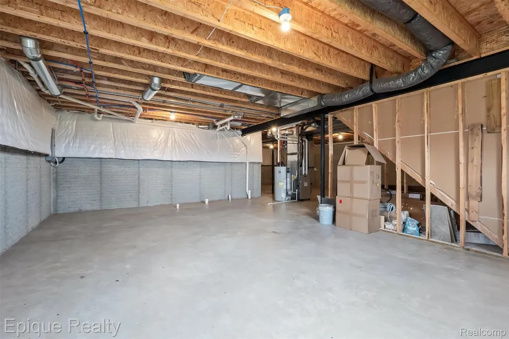 181 E Market Street Oxford Charter Township MI 48371