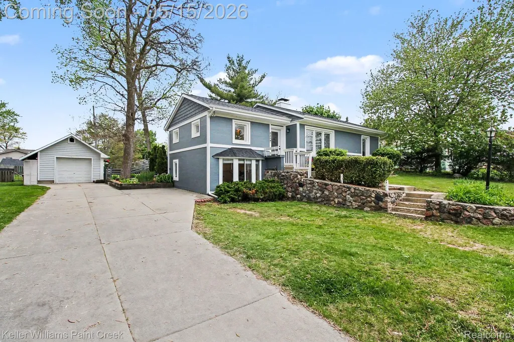 425 Cabinet Street Milford Village MI 48381