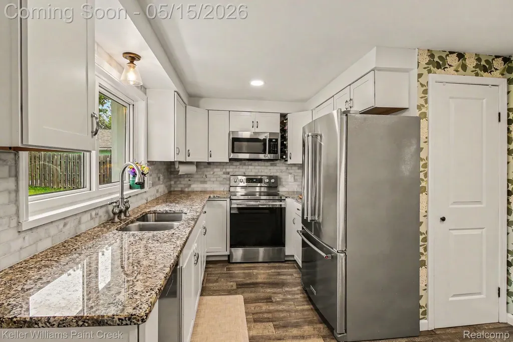 425 Cabinet Street Milford Village MI 48381