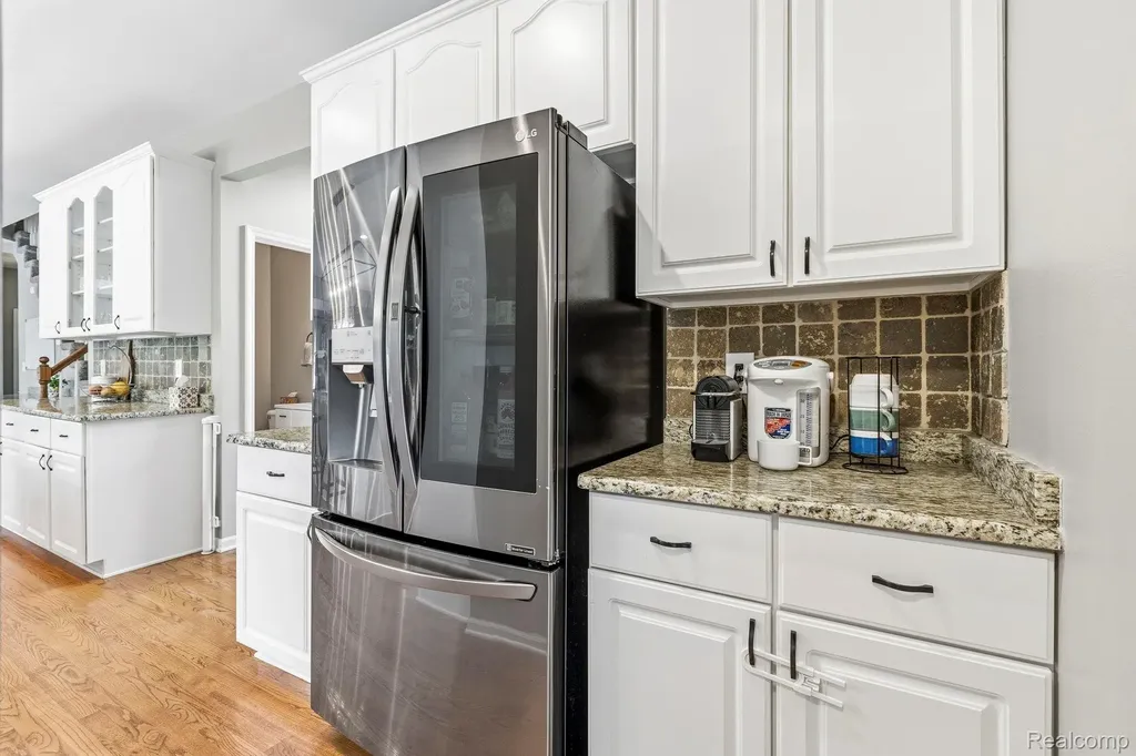 3772 Fawn Drive Oakland Charter Township MI 48306