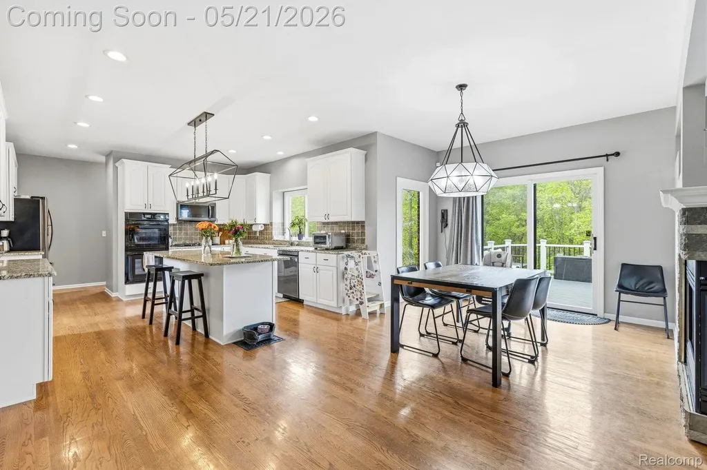3772 Fawn Drive Oakland Charter Township MI 48306