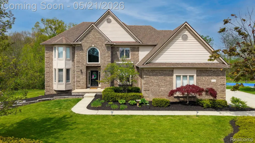 3772 Fawn Drive Oakland Charter Township MI 48306