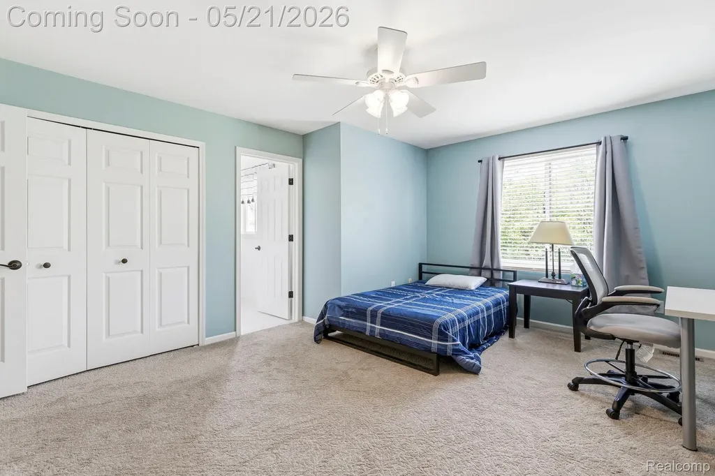 3772 Fawn Drive Oakland Charter Township MI 48306