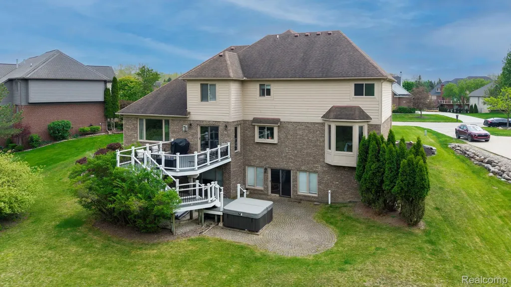 3772 Fawn Drive Oakland Charter Township MI 48306