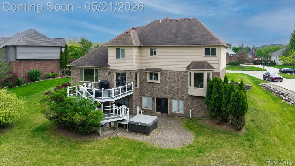3772 Fawn Drive Oakland Charter Township MI 48306