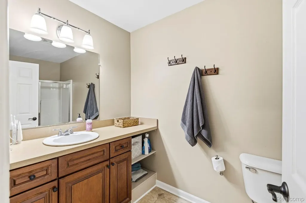 3772 Fawn Drive Oakland Charter Township MI 48306