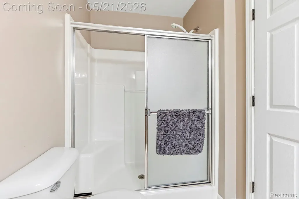 3772 Fawn Drive Oakland Charter Township MI 48306