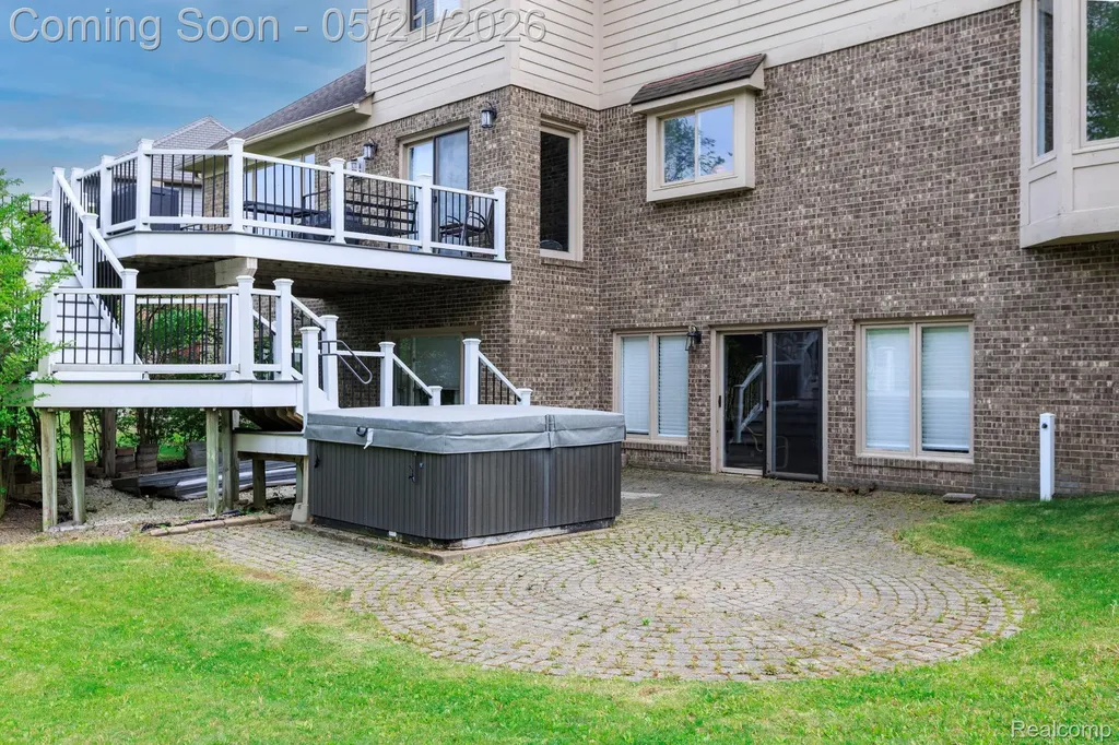 3772 Fawn Drive Oakland Charter Township MI 48306