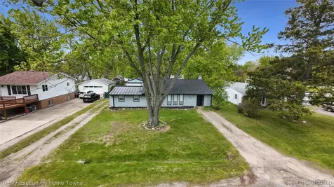 1373 Nolta Road Walled Lake City MI 48390