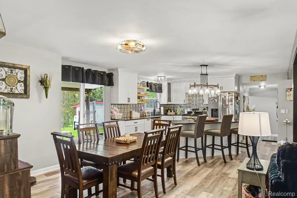 2205 Miark Drive Oregon Township MI 48446