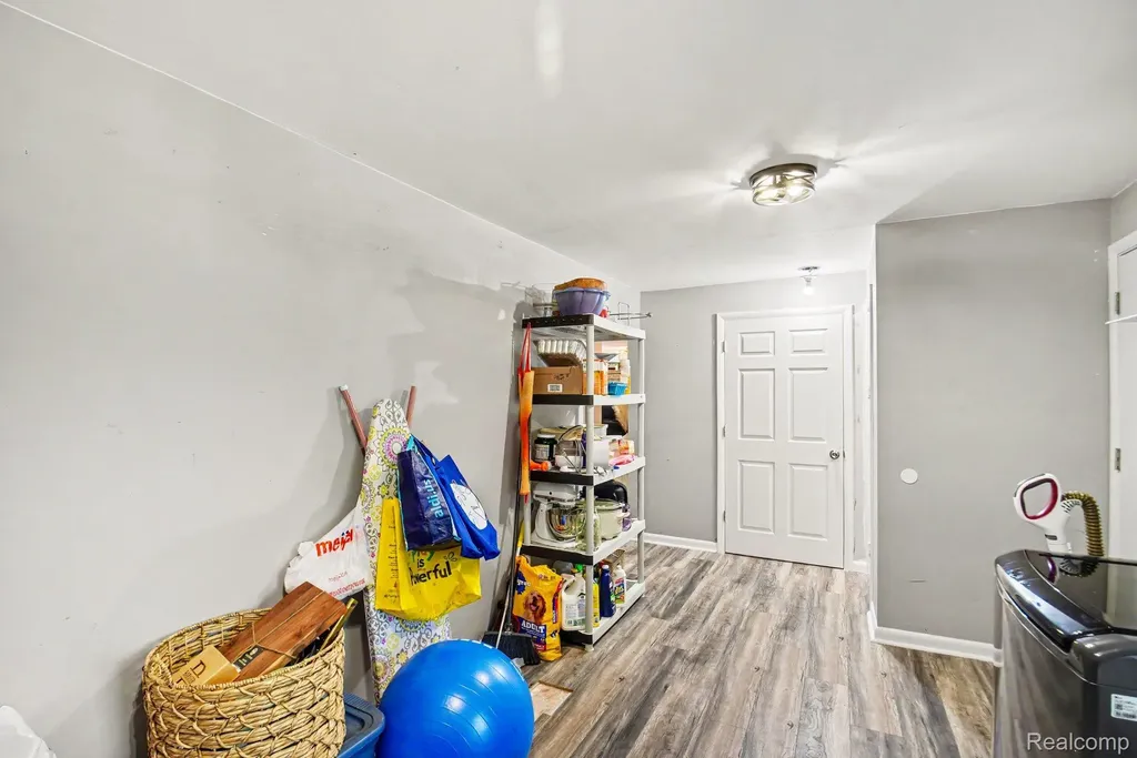 2205 Miark Drive Oregon Township MI 48446
