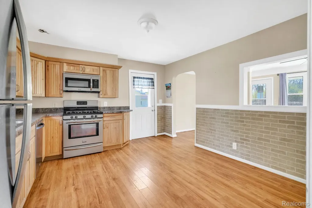 221 Guy Street Yale City MI 48097