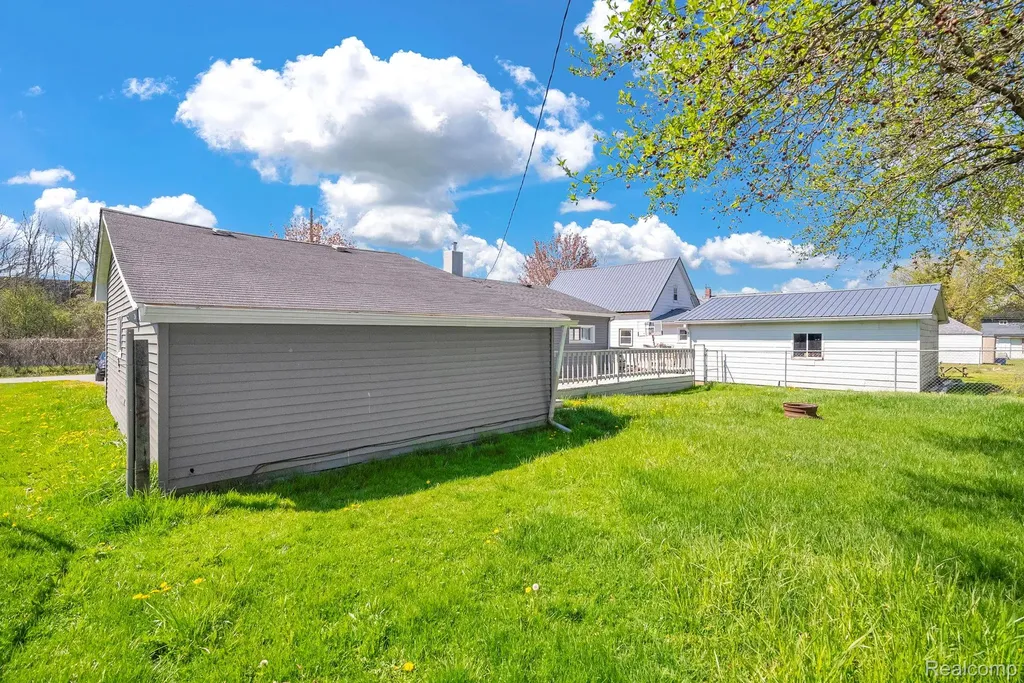 221 Guy Street Yale City MI 48097