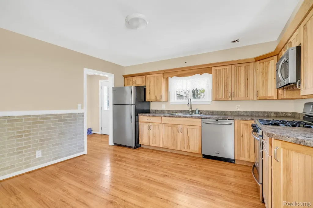 221 Guy Street Yale City MI 48097