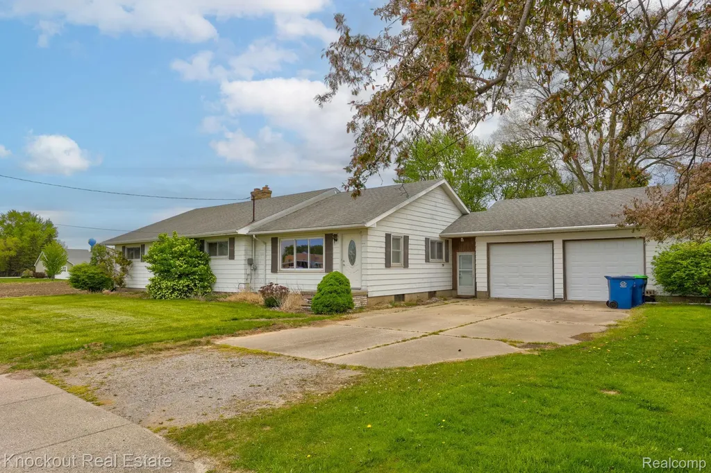 12385 Church Street Birch Run Village MI 48415