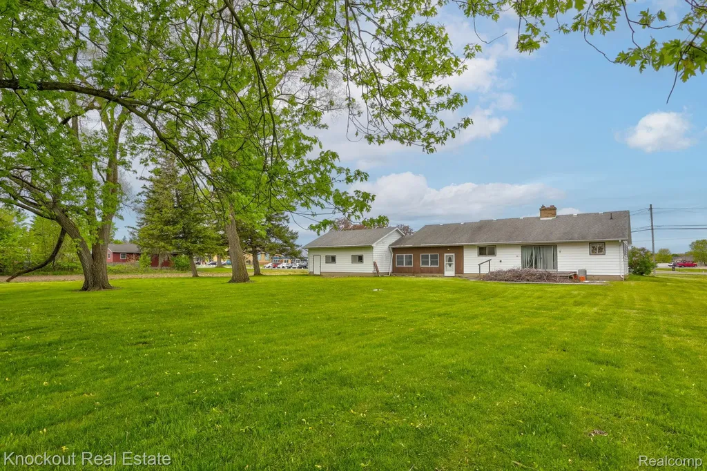 12385 Church Street Birch Run Village MI 48415