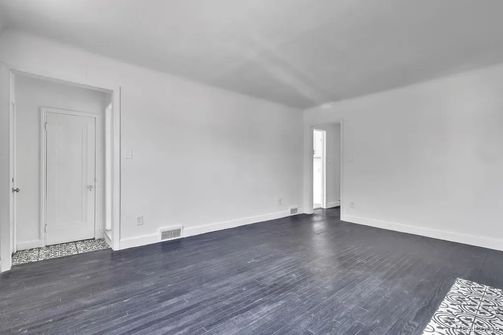 5903 Somerset Avenue Detroit City MI 48224