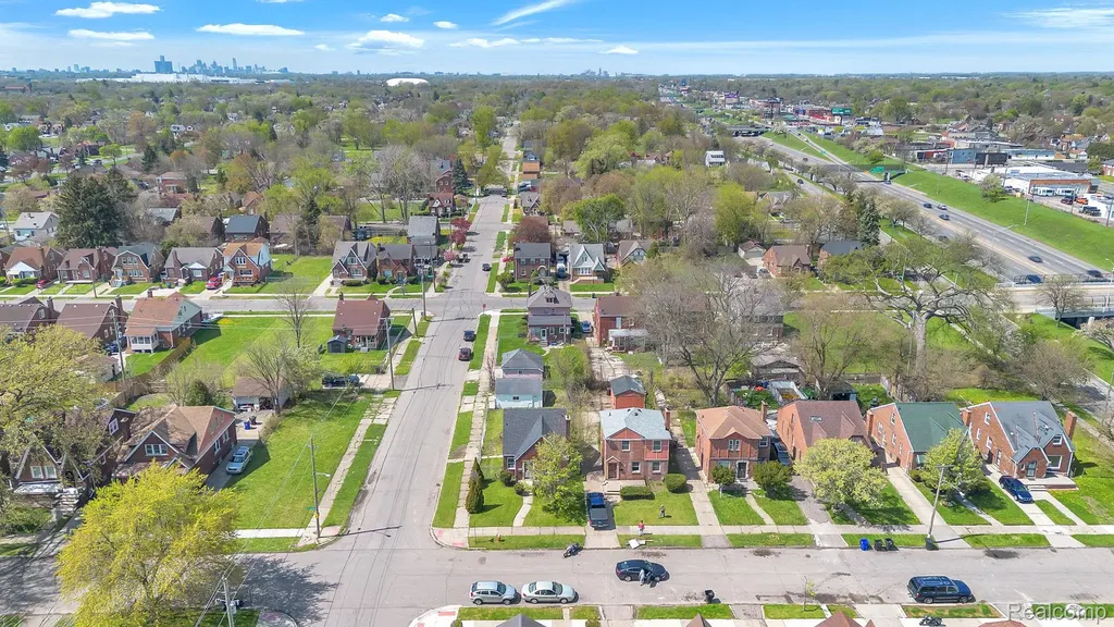 5903 Somerset Avenue Detroit City MI 48224
