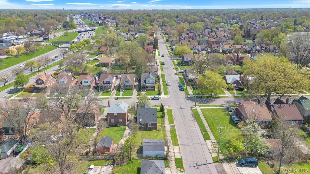 5903 Somerset Avenue Detroit City MI 48224