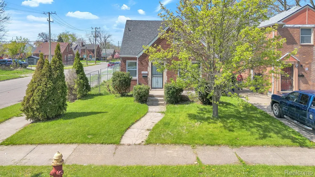 5903 Somerset Avenue Detroit City MI 48224