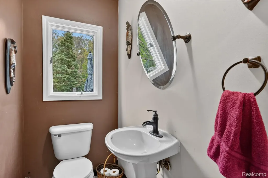 17301 Donohue Road Unadilla Township MI 48169