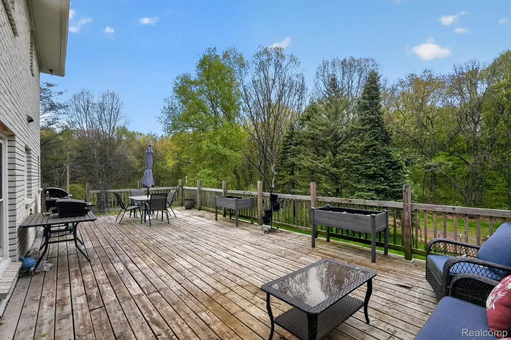 17301 Donohue Road Unadilla Township MI 48169