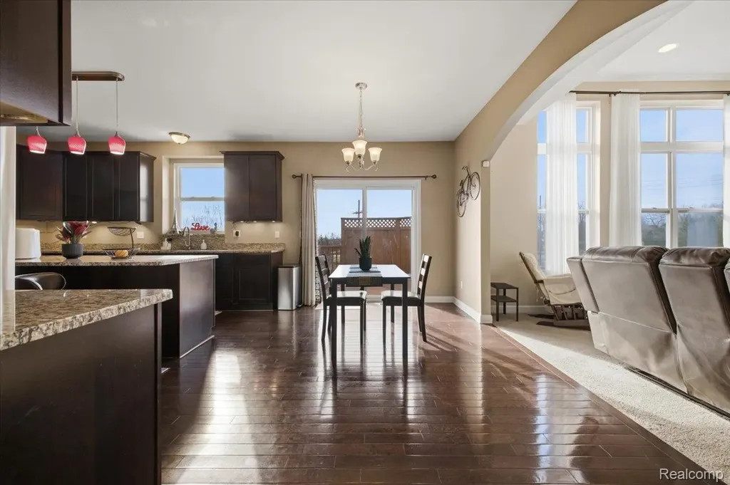 4930 E Stonegate Circle Orion Charter Township MI 48359