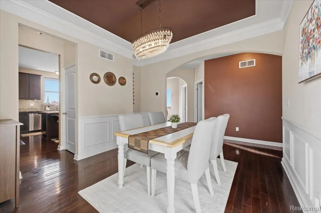 4930 E Stonegate Circle Orion Charter Township MI 48359