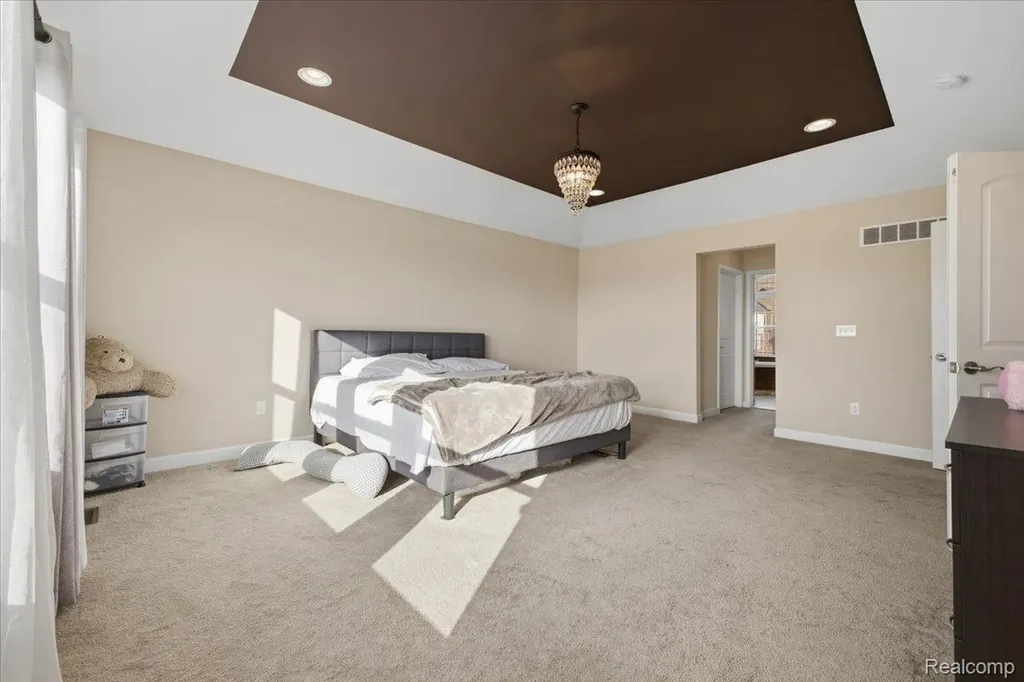 4930 E Stonegate Circle Orion Charter Township MI 48359