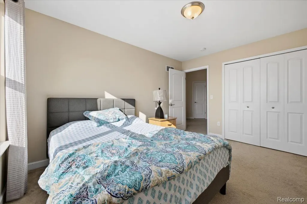 4930 E Stonegate Circle Orion Charter Township MI 48359