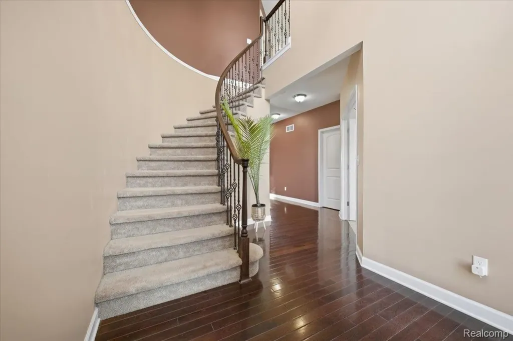 4930 E Stonegate Circle Orion Charter Township MI 48359