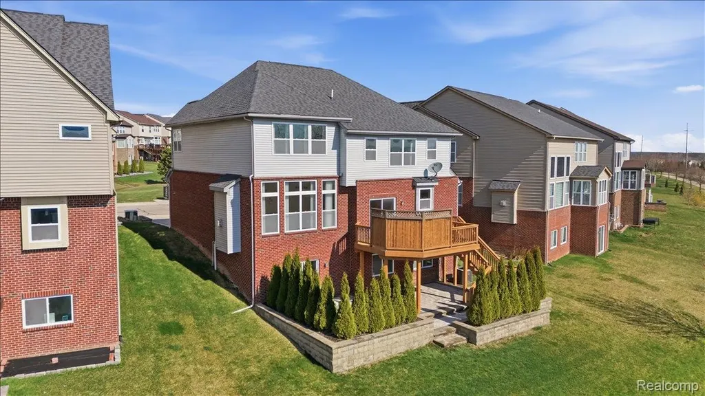 4930 E Stonegate Circle Orion Charter Township MI 48359