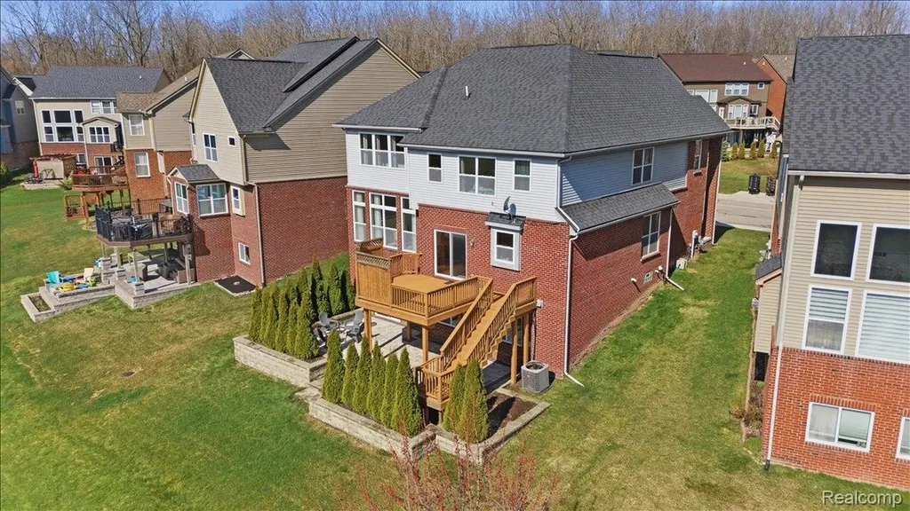 4930 E Stonegate Circle Orion Charter Township MI 48359