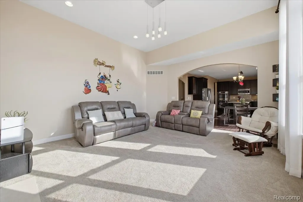 4930 E Stonegate Circle Orion Charter Township MI 48359