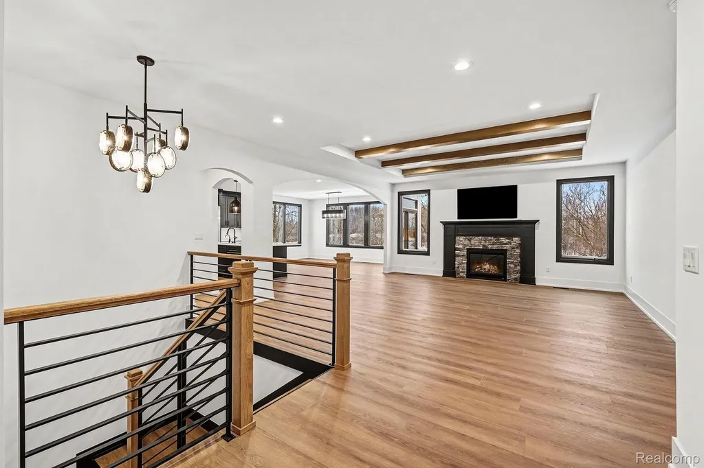 13268 Cousins Court Washington Township MI 48094