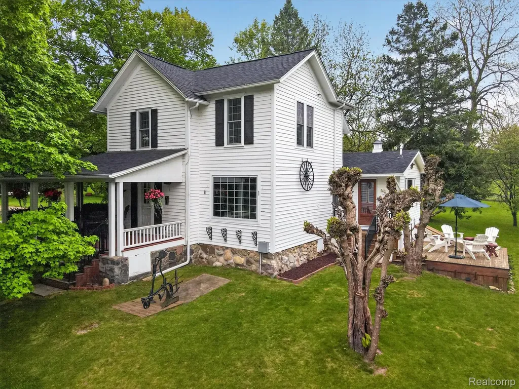 17750 M-106 Unadilla Township MI 48137