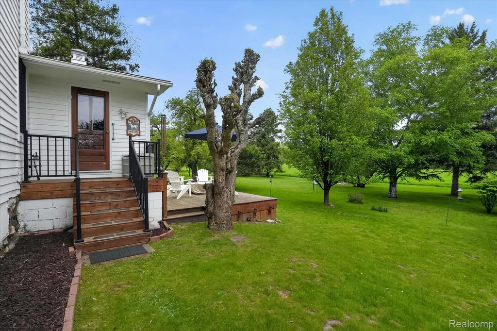 17750 M-106 Unadilla Township MI 48137