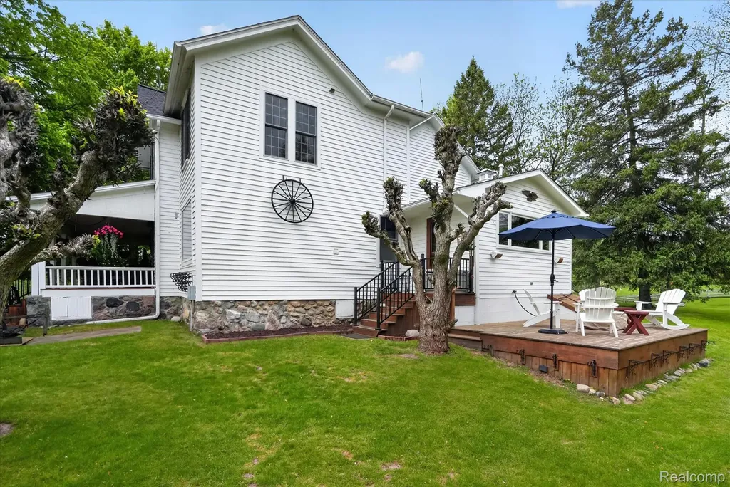 17750 M-106 Unadilla Township MI 48137