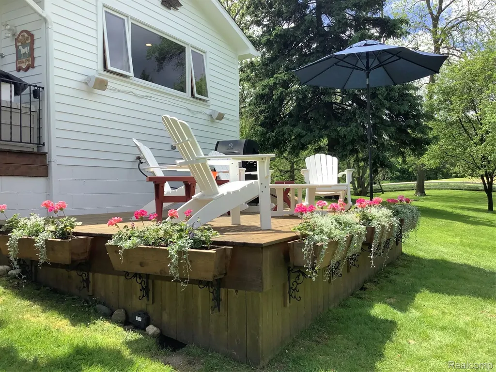 17750 M-106 Unadilla Township MI 48137