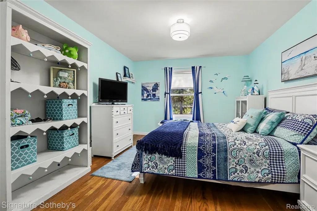 610 W Ellis Avenue Belding City MI 48809