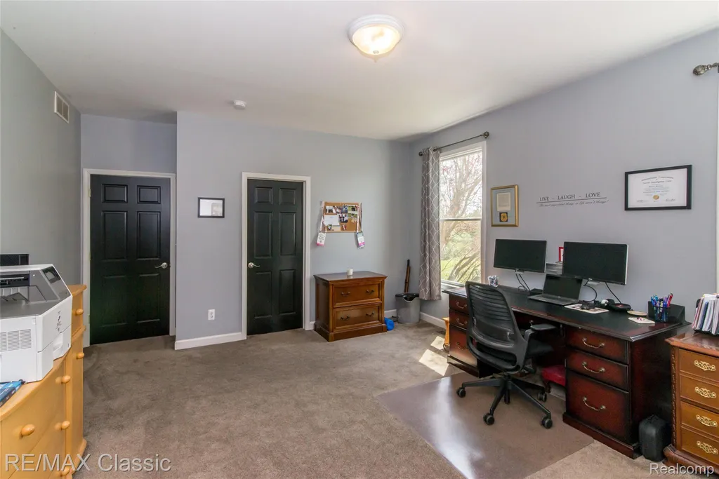 4144 Meadow Hills Drive Hamburg Township MI 48169